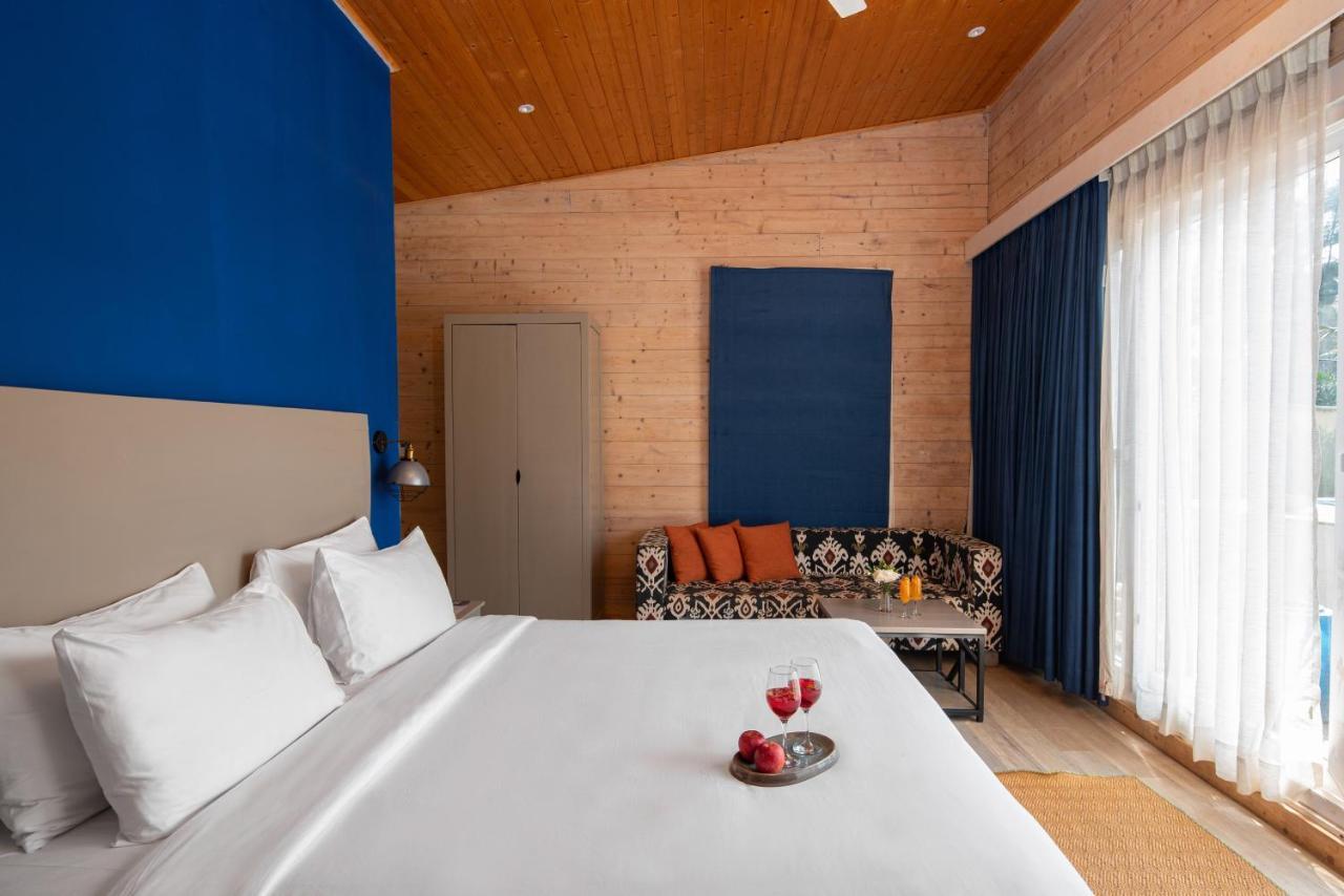 Living Room Beach Resort Morjim Buitenkant foto